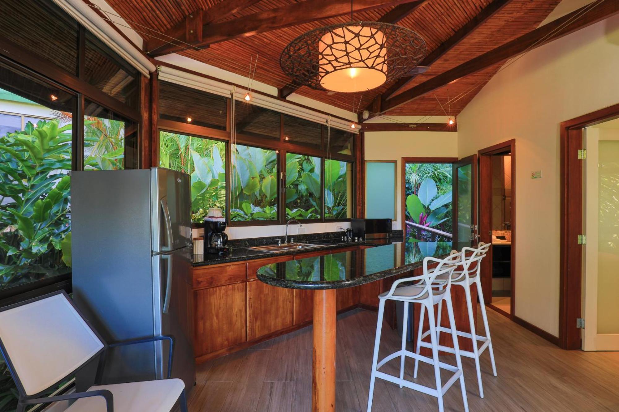 Tulemar Resort Manuel Antonio Buitenkant foto